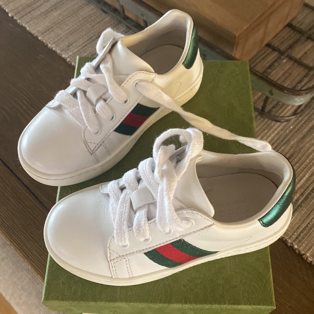 Gucci Authentic Toddler Size 23 Sneaker